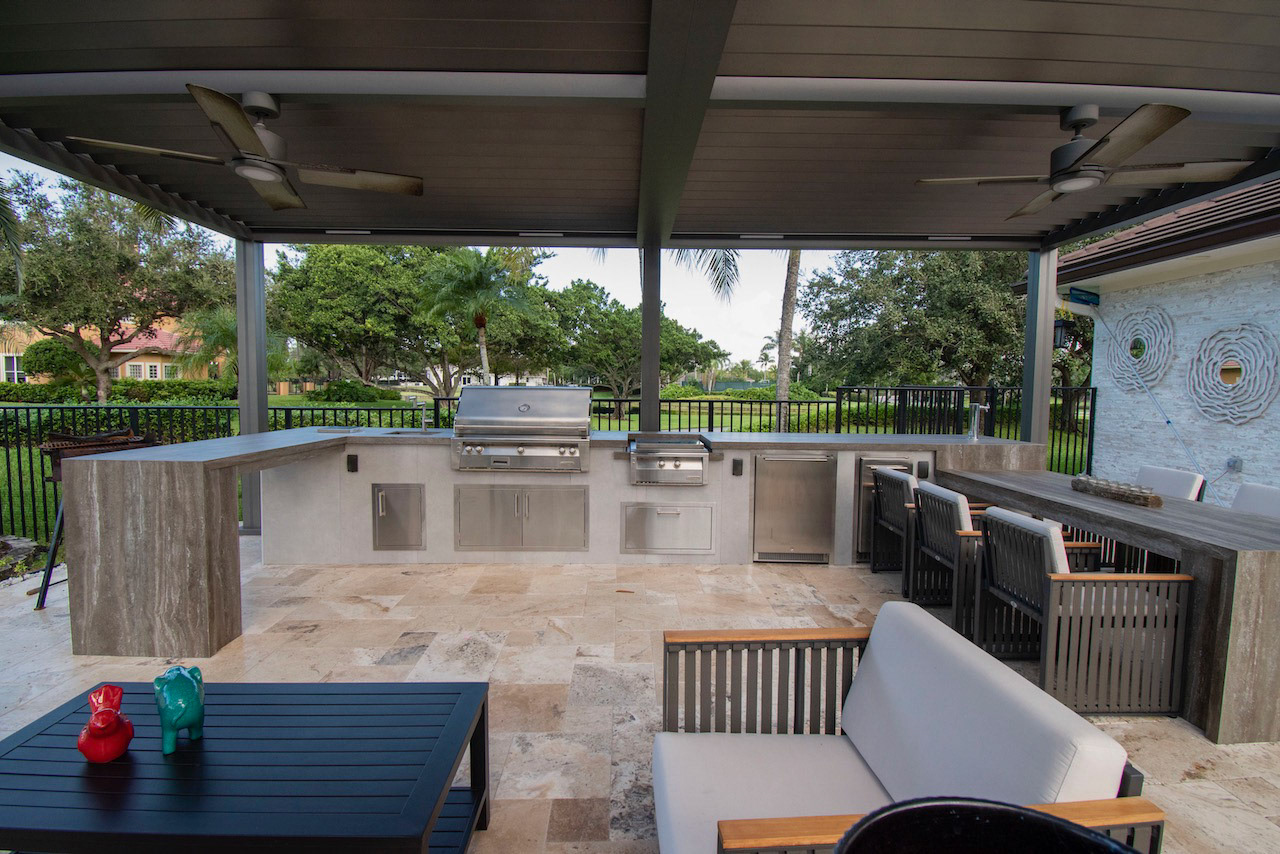 Custom Outdoor Kitchens