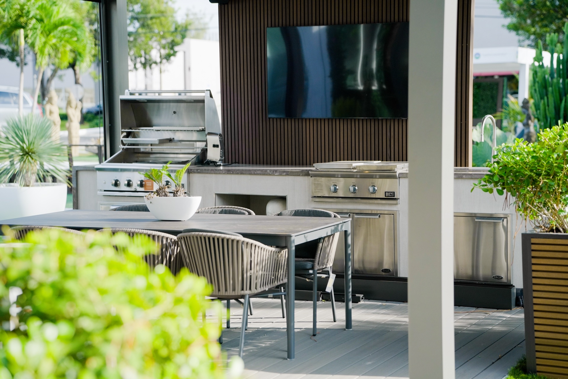Outdoor kitchen with TV